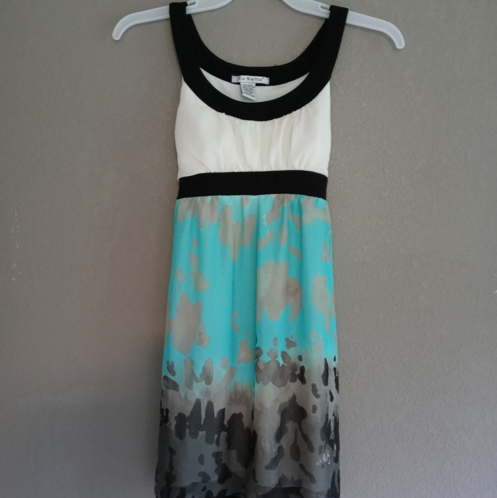 Womens / juniors dress size 5